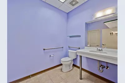 5582 N Lincoln Avenue #C2, Chicago, IL 60625 - Photo 9