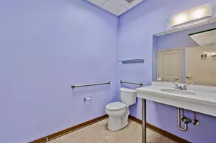 5582 N Lincoln Ave, Chicago, IL 60625 - Photo 9