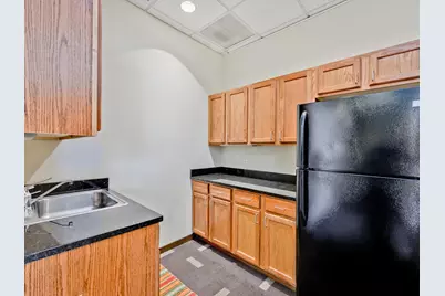 5582 N Lincoln Avenue #C2, Chicago, IL 60625 - Photo 7