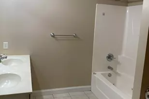 1835 Marina Dr, Normal, IL 61761 - Photo 11