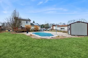 600 W 2nd St, Braidwood, IL 60408 - Photo 21