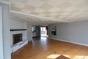 1114 Jackson Ave, Wauconda, IL 60084 - Photo 7