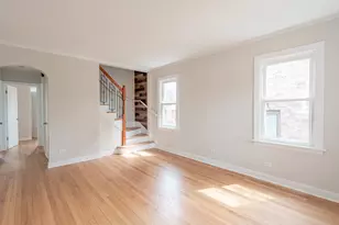 9631 S Francisco Ave, Evergreen Park, IL 60805 - Photo 3