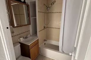 2454 W Diversey Ave, Chicago, IL 60647 - Photo 7