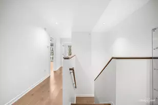 204 N Park Dr, Chicago, IL 60601 - Photo 23