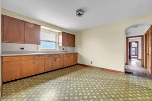 3517 S 52nd Ct, Cicero, IL 60804 - Photo 13