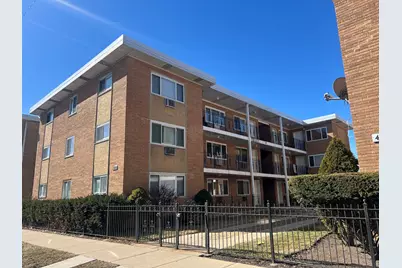 4602 River Road #B3, Schiller Park, IL 60176 - Photo 1