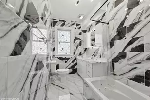 7121 S Yale Ave, Chicago, IL 60621 - Photo 13