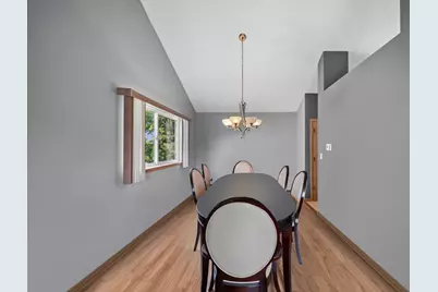22979 Eastwind Drive, Richton Park, IL 60471 - Photo 9