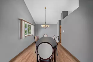 22979 Eastwind Dr, Richton Park, IL 60471 - Photo 9