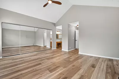 1650 W Ethans Glen Drive, Palatine, IL 60067 - Photo 19