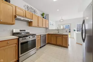 1112 Violet Ln, Joliet, IL 60431 - Photo 13