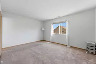 1112 Violet Ln, Joliet, IL 60431 - Photo 19