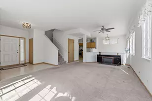 1112 Violet Ln, Joliet, IL 60431 - Photo 7