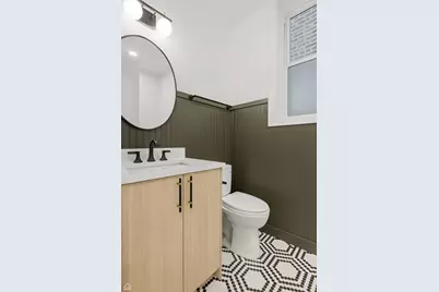 2126 W Thomas Street, Chicago, IL 60622 - Photo 13