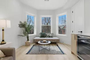 2126 W Thomas St, Chicago, IL 60622 - Photo 23