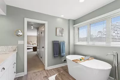 2715 35th Street, Oak Brook, IL 60523 - Photo 23