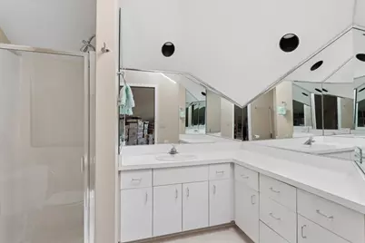 2715 35th Street, Oak Brook, IL 60523 - Photo 15