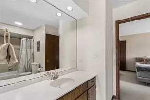 2715 35th St, Oak Brook, IL 60523 - Photo 25