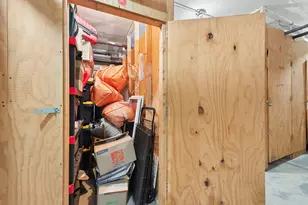 908 W Sunnyside Ave, Chicago, IL 60640 - Photo 19