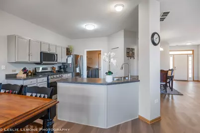 17030 Roosevelt Avenue, Lockport, IL 60441 - Photo 9