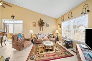 3011 Hoffman St, Plano, IL 60545 - Photo 3