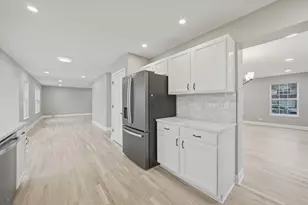 3709 Squire's Mill Rd, Joliet, IL 60431 - Photo 13