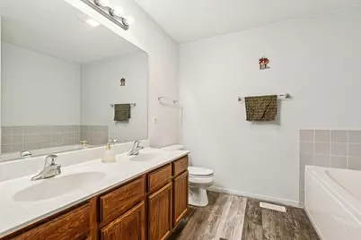 2410 Miriam Avenue, Zion, IL 60099 - Photo 21