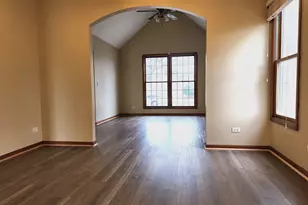 1404 Lily Cache Ln, Bolingbrook, IL 60490 - Photo 7