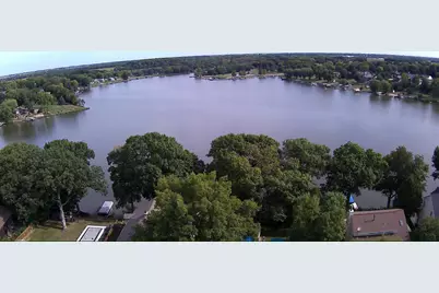 1549 Lake Holiday Drive, Sandwich, IL 60548 - Photo 9