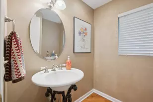 [Address not provided], Northbrook, IL 60062 - Photo 11