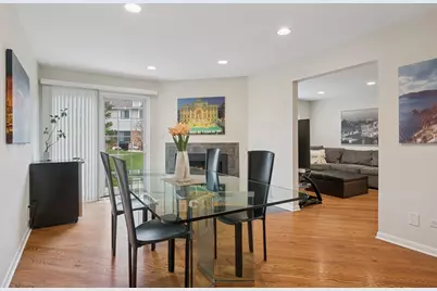 [Address not provided], Northbrook, IL 60062 - Photo 7