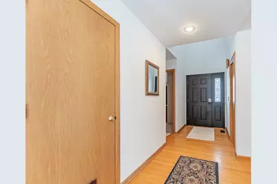 187 Hilltop Drive, Lake in the Hills, IL 60156 - Photo 23