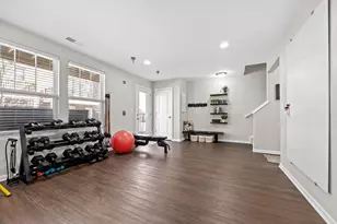 906 Coletta Cir, Naperville, IL 60563 - Photo 21