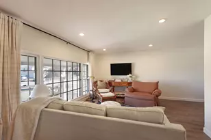 1125 Garfield Ave, Libertyville, IL 60048 - Photo 7