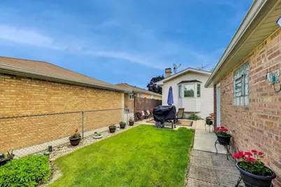 5004 N Knight Avenue, Norridge, IL 60706 - Photo 39