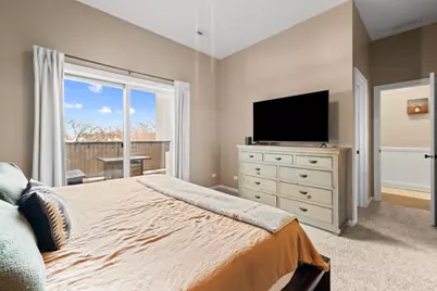 2248 W Foster Avenue #4, Chicago, IL 60625 - Photo 11