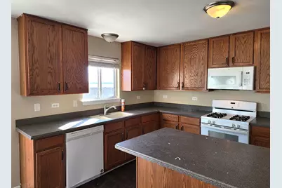 1306 Riverhaven Trail, Joliet, IL 60431 - Photo 11