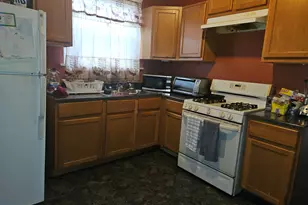 1301 E 73rd St, Chicago, IL 60619 - Photo 11