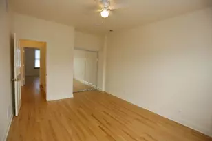 1010 W Sunnyside Ave, Chicago, IL 60640 - Photo 13