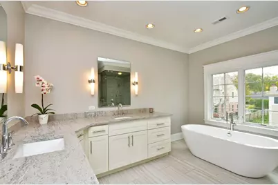 [Address not provided], Glenview, IL 60026 - Photo 25