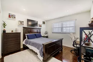 18W025 73rd St, Darien, IL 60561 - Photo 11