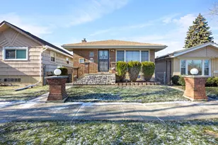 16508 Emerald Ave, Harvey, IL 60426 - Photo 1