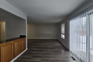 1241 Bradwell Ln, Mundelein, IL 60060 - Photo 11