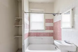 1600 S St Louis Ave, Chicago, IL 60623 - Photo 19