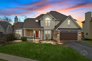 2833 Mapleside Ct, Aurora, IL 60502 - Photo 1