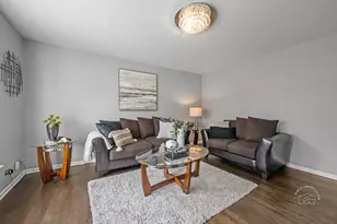 2833 Mapleside Ct, Aurora, IL 60502 - Photo 17