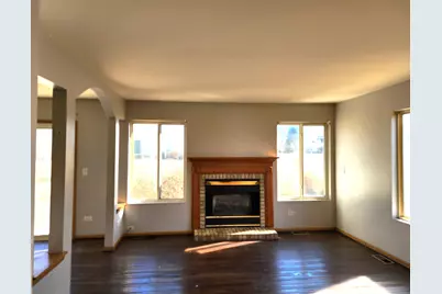 624 Springwood Drive, Joliet, IL 60431 - Photo 3