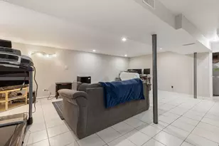 1932 Newcastle Ave, Westchester, IL 60154 - Photo 15