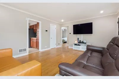 1932 Newcastle Avenue, Westchester, IL 60154 - Photo 7